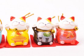 Pack 5 gatitos de la suerte ceramico parados (3).jpg